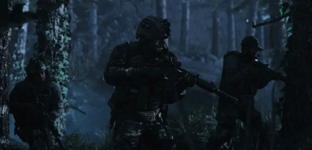 Mercato di denaro reale di Modern Warfare che vende pacchetti che includono oggetti guadagnati gratuitamente attraverso il gioco