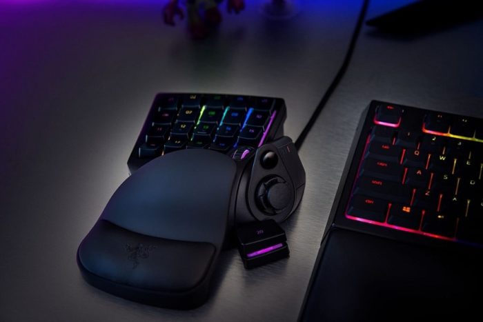 Razer Tartarus v2 superiore