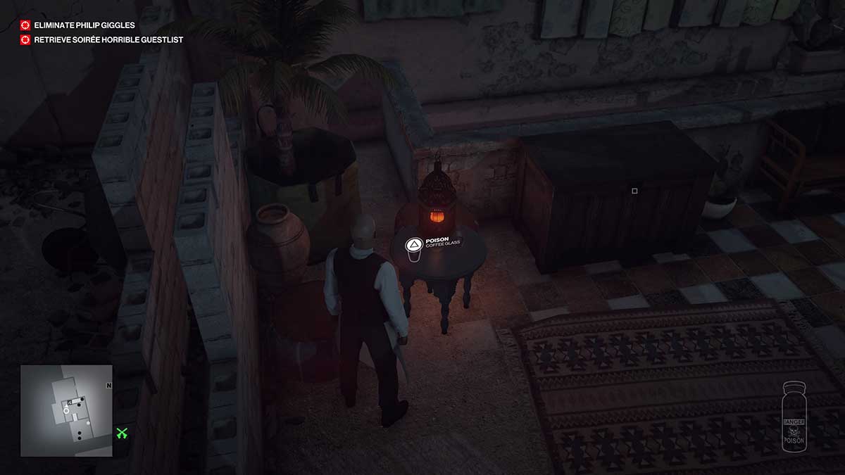 mettere-veleno-nel-bicchiere-sinistro-l'intrattenitore-hitman-3