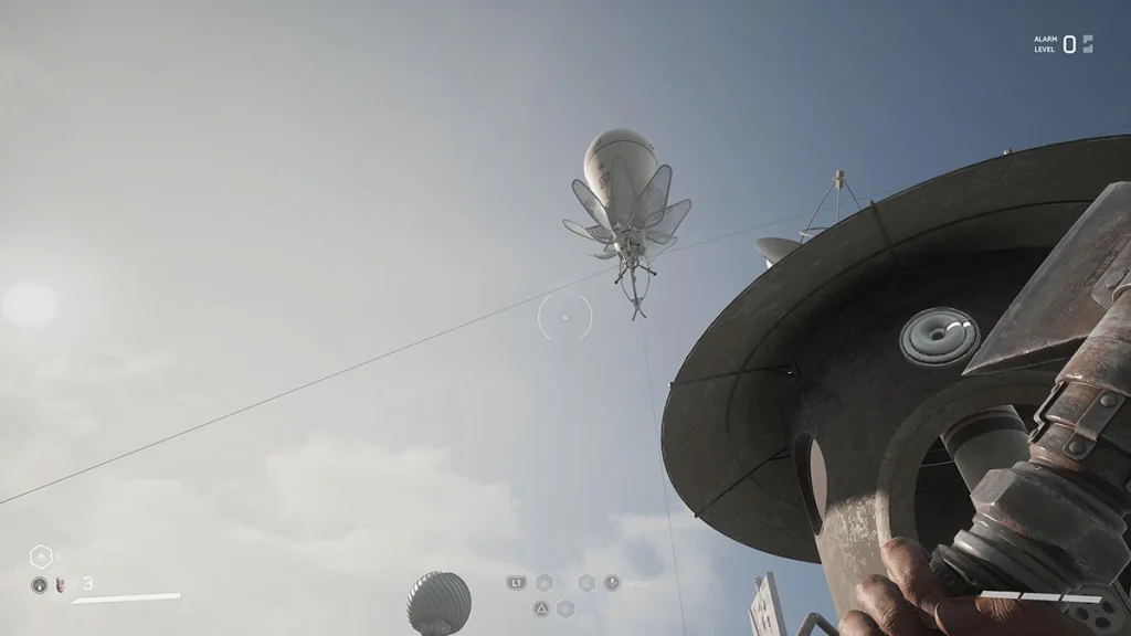 come-abbassare-e-cavalcare-un-cuore-atomico-drone-con-palloncino-falco