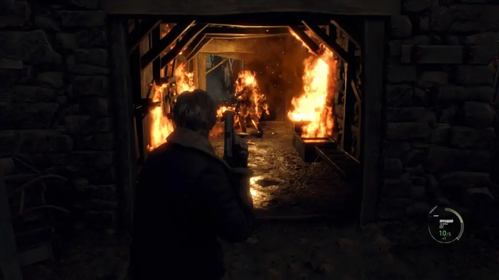 burn-nemici-resident-evil-4-remake
